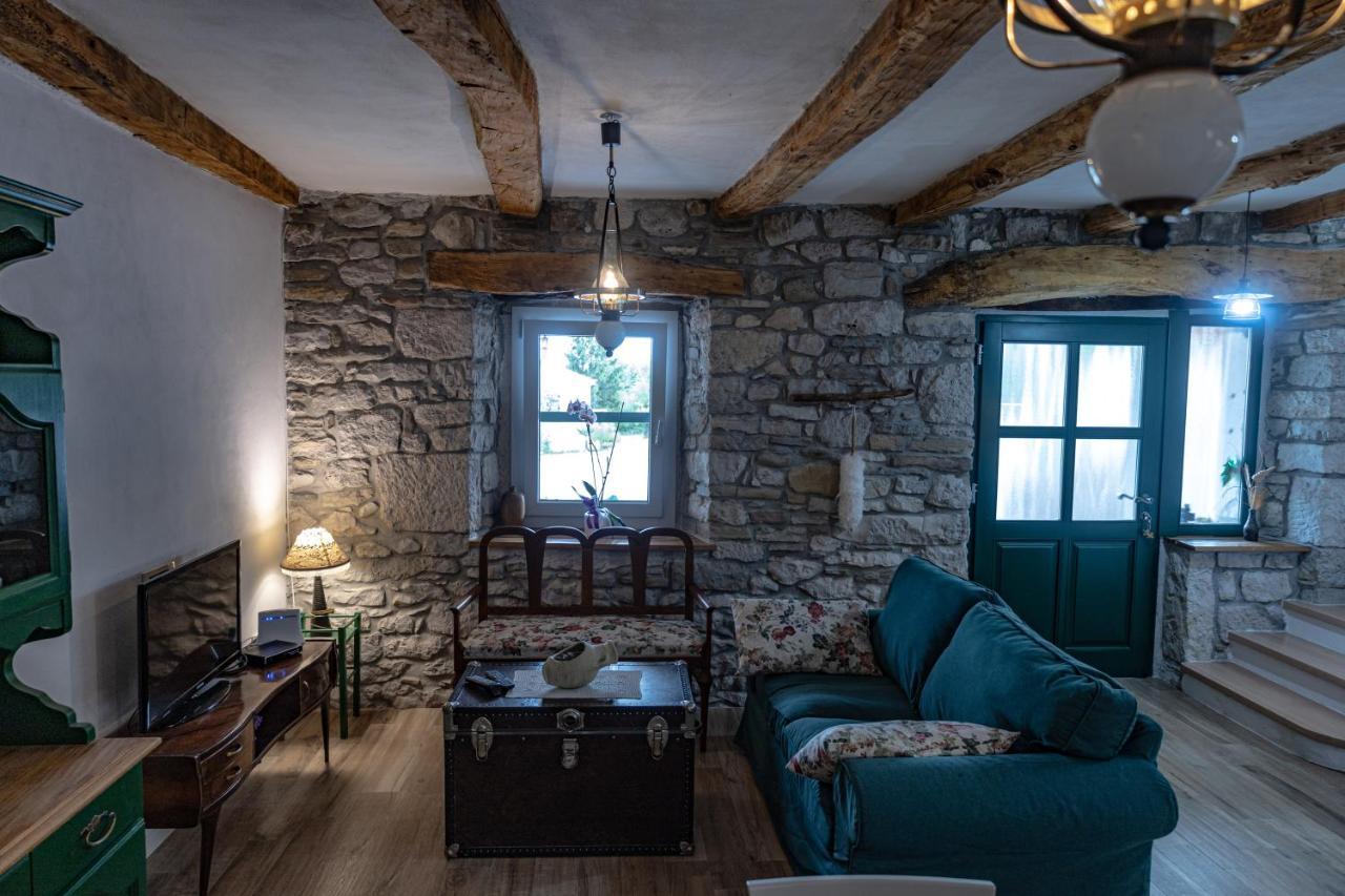 Villa Klara Buzet Kültér fotó